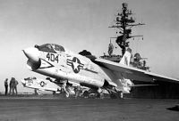 Hier eine F-8D